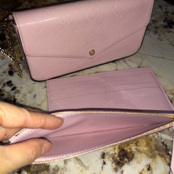 Authentic Louis Vuitton Pochette- SOLD - Picture 5 of 8